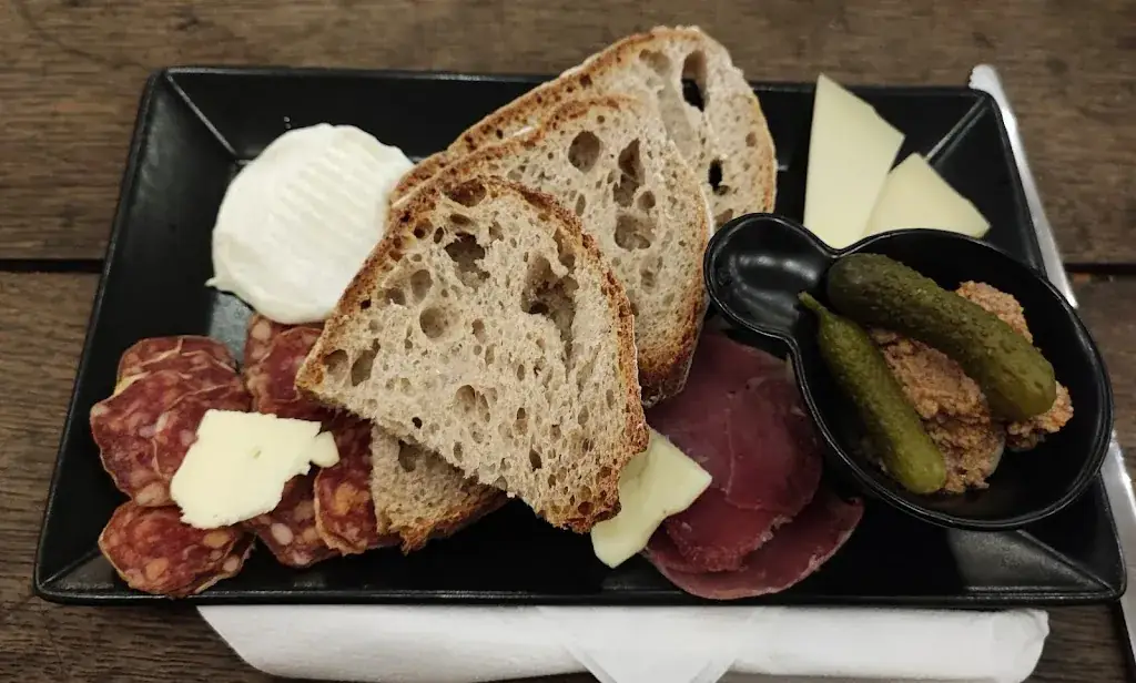 Tom Tom_O' comptoir du marché_Épône_recensione