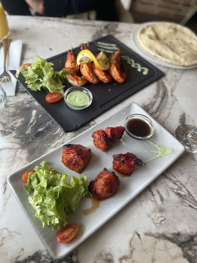 pallavi rungasamy_Chez Deva_Dammartin-en-Goële_reseña