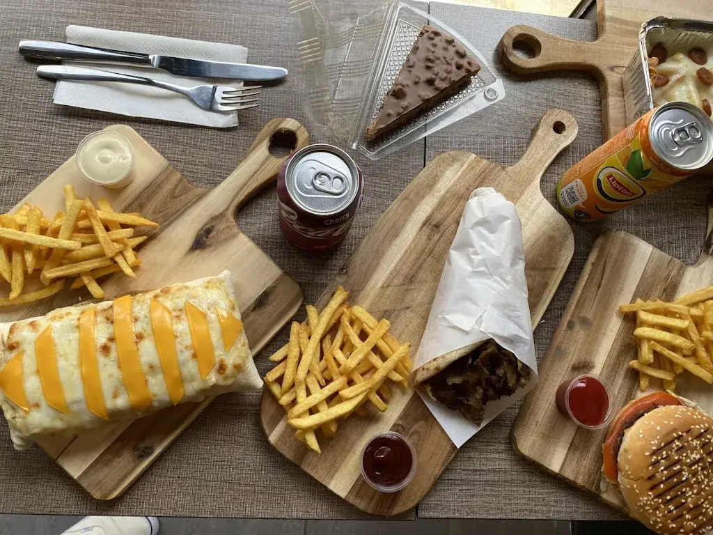 Le 77 restaurante en Dammartin-en-Goële