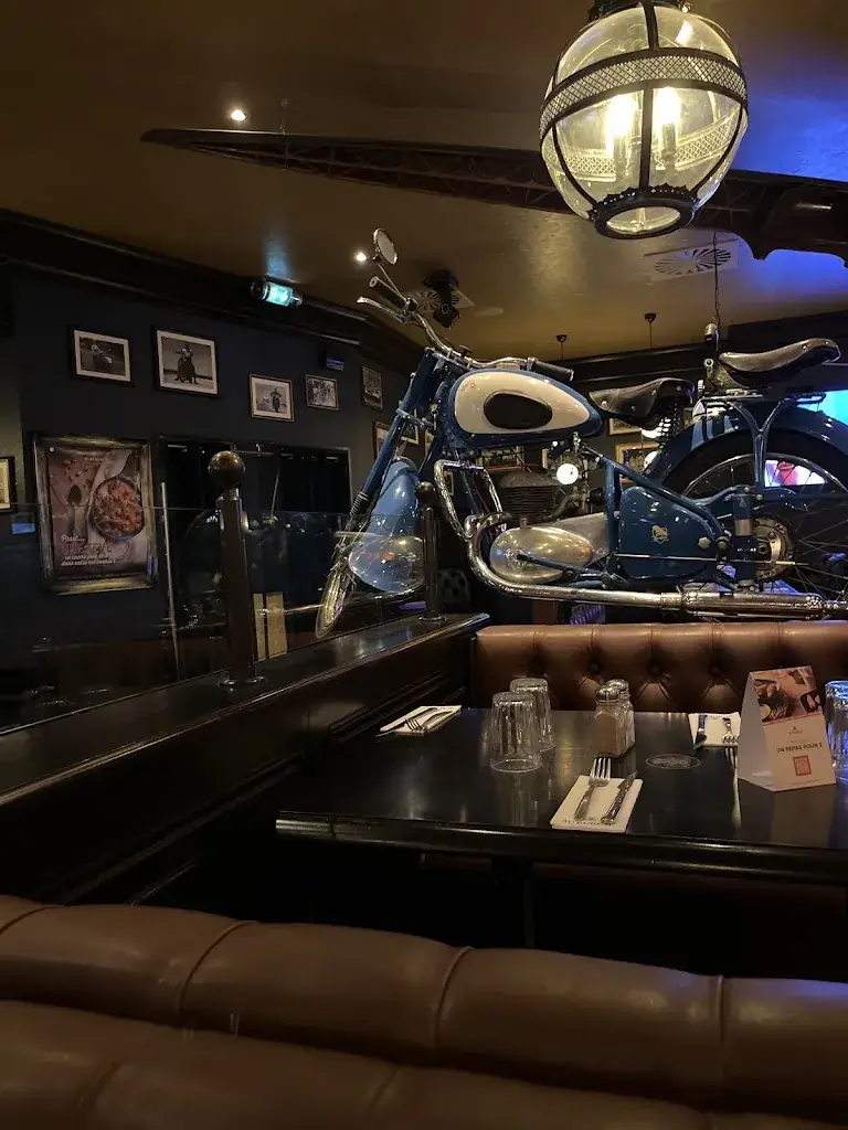 Pasa Park_Au Bureau - Pub et Brasserie_Saint-Mard_review