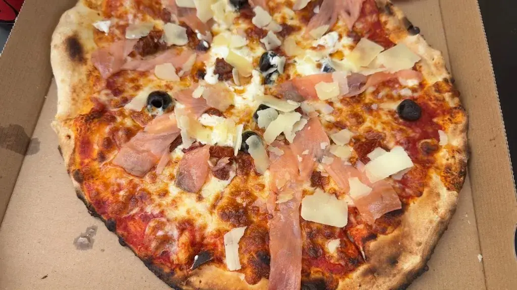 Chez Luca restaurant in Dammartin-en-Goële