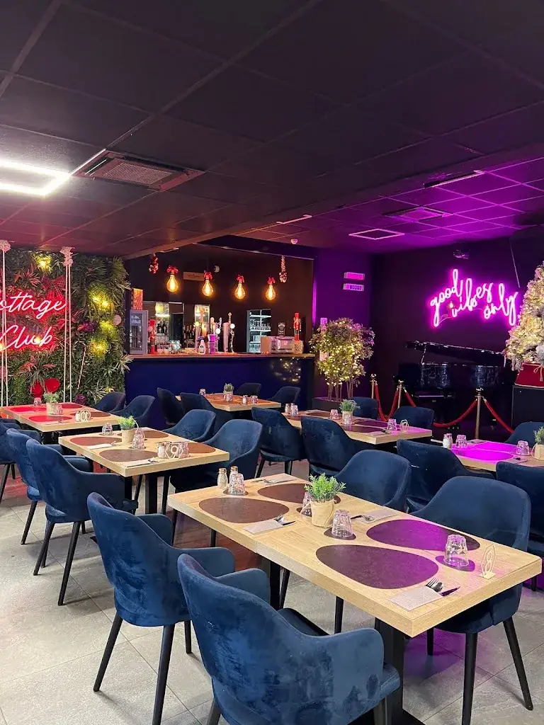 Cottage Brunch_Saint-Mard_slider_image_1