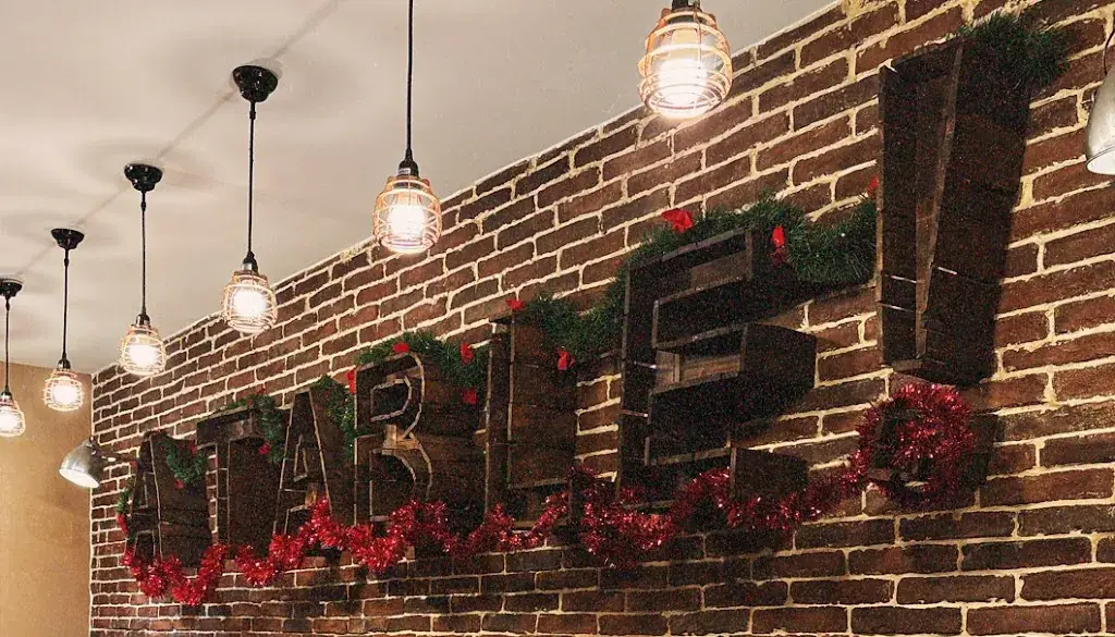 À _ Table ! Restaurant in Drancy