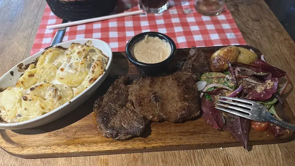 Chameau-Nix Restaurant in Drancy