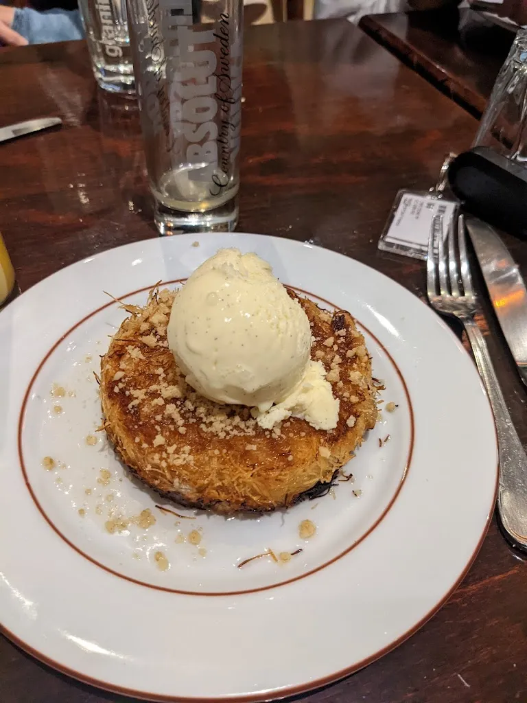 Nelson Medina_Happy Grill_Drancy_review