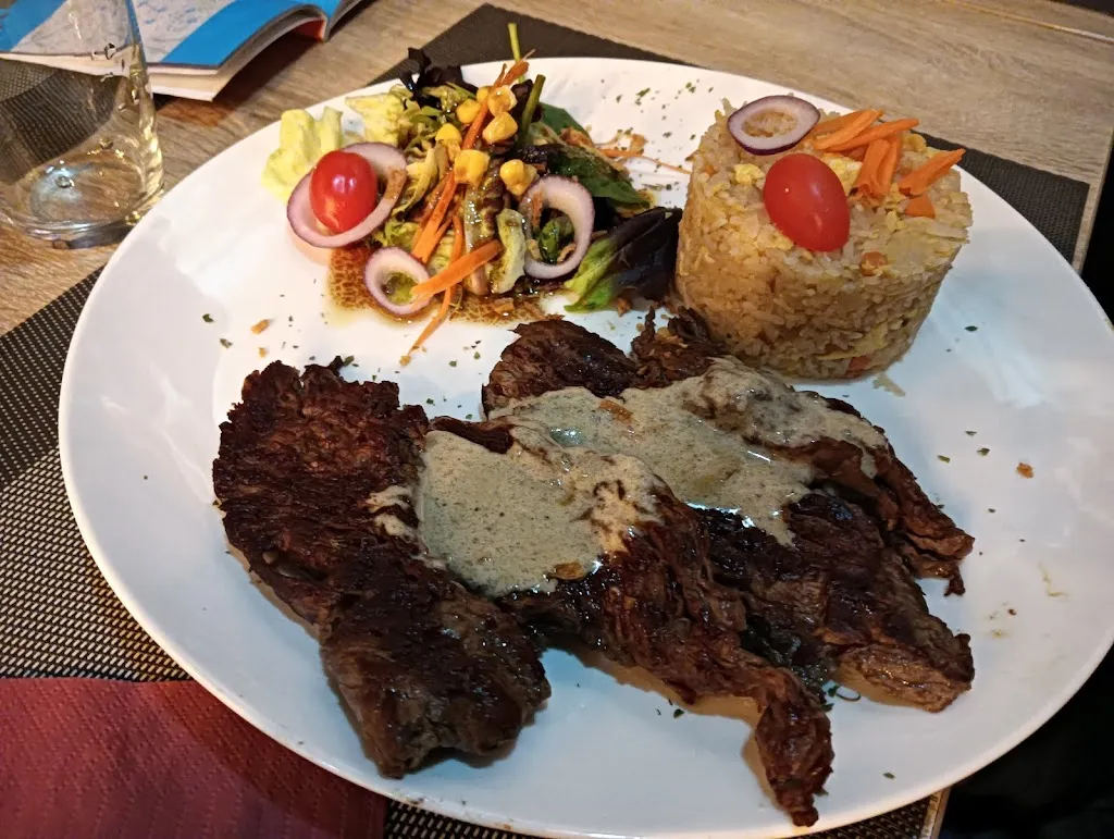 Menu_LA FAMILLE eat_Drancy_image_7