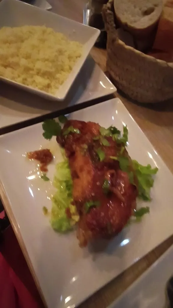 Mad_LA FAMILLE eat_Drancy_review