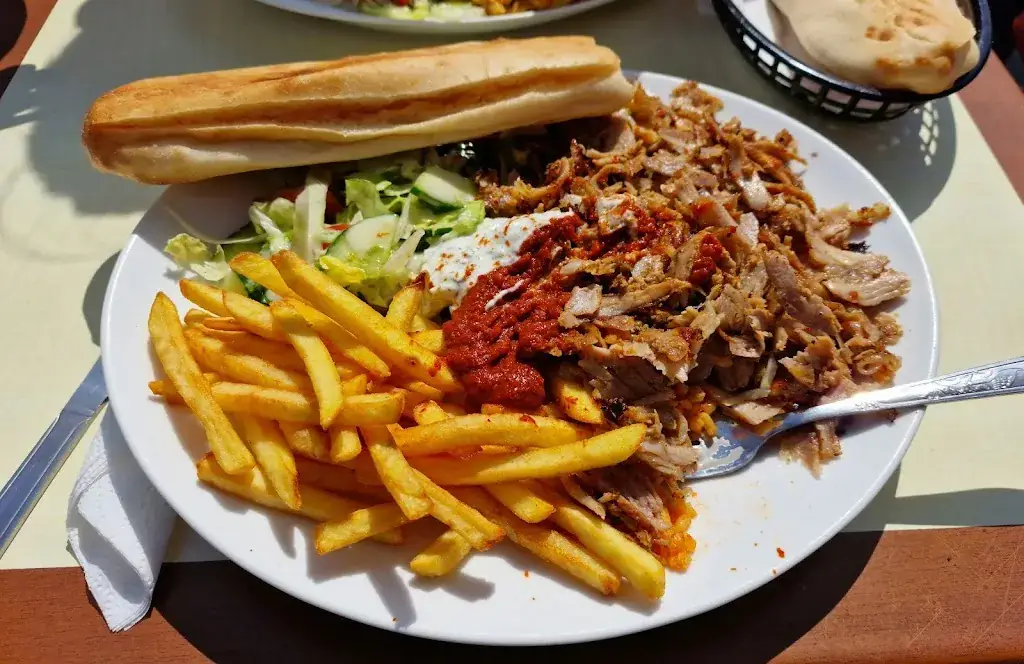 Induma WEERASINGHE_Restaurant GRILL TITANIC_Drancy_review