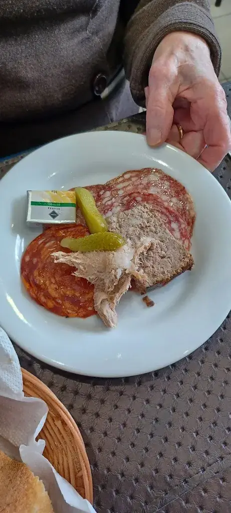 Sil Gin_Chez Manu_Drancy_review