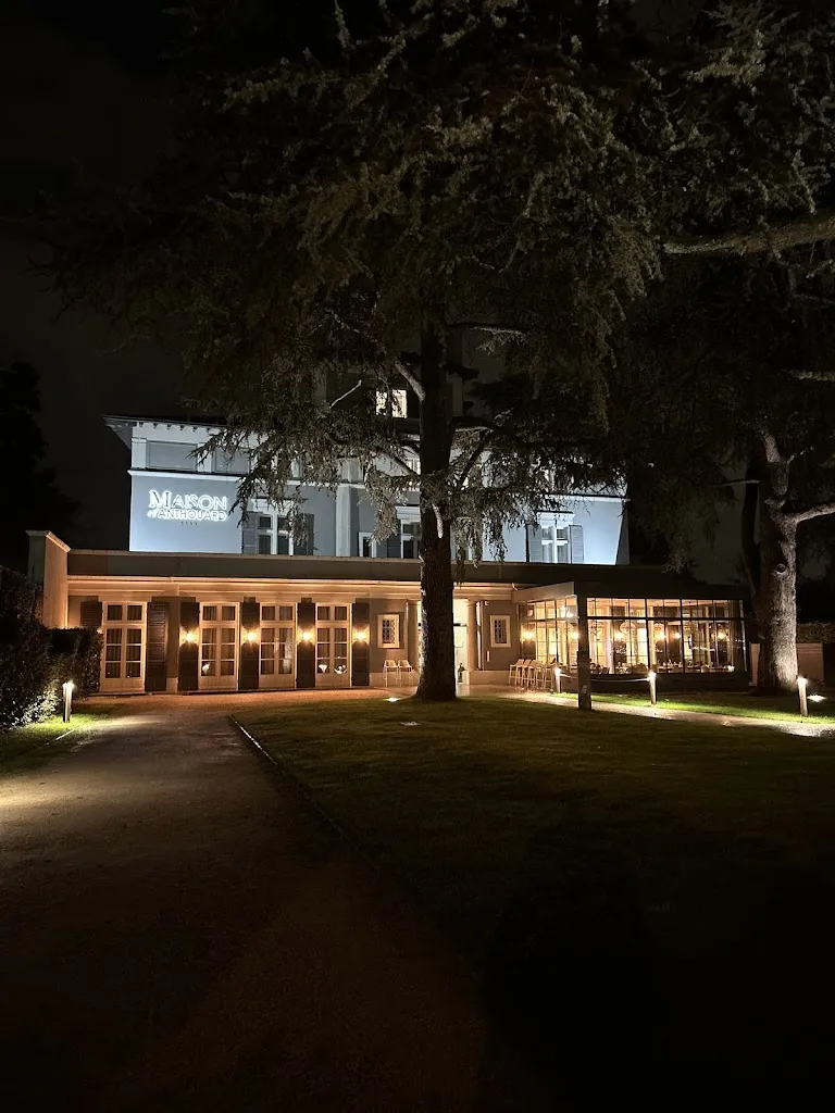 Jory Gattis_Maison D'anthouard Hotel Restaurant Ecully, Lyon_Écully_recensione