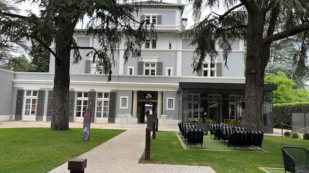 Jeroen Meulhof_Maison D'anthouard Hotel Restaurant Ecully, Lyon_Écully_recensione