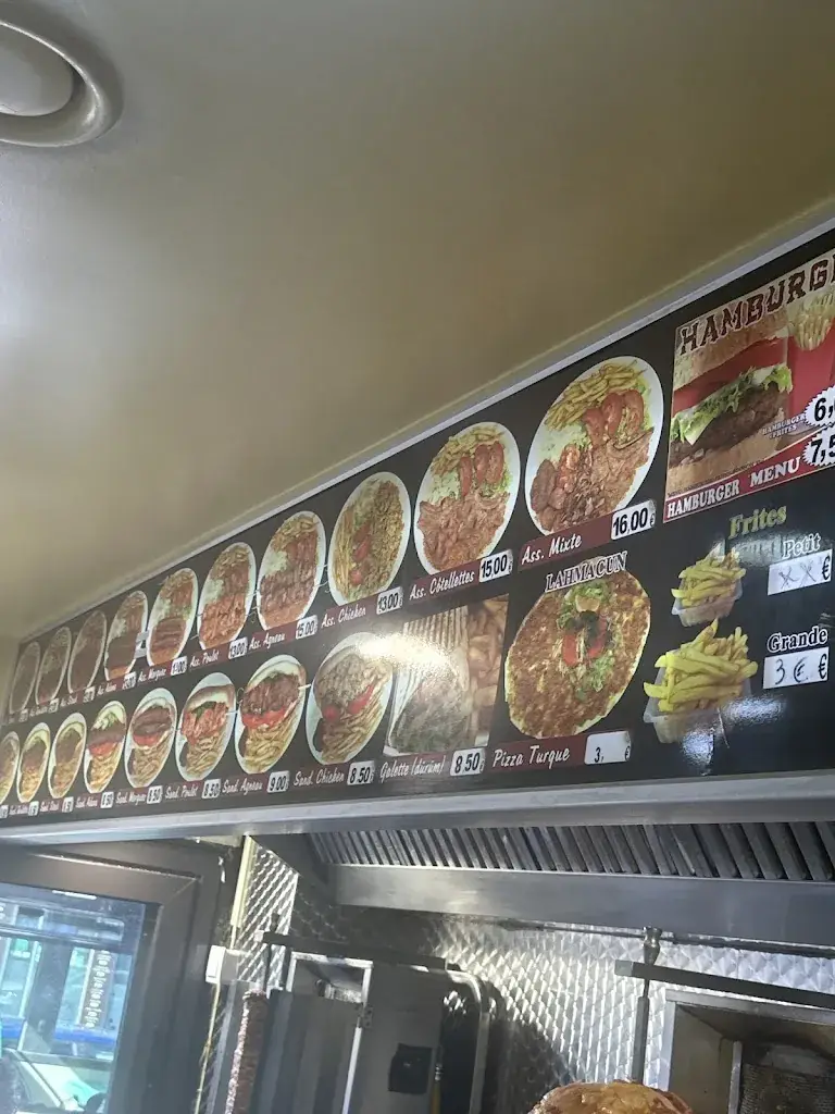 Menu_Grill Istanbul_Drancy_imagen_1