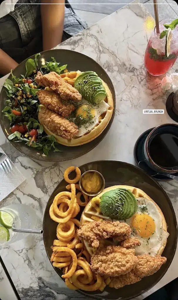 Ritual Brunch& Coffee restaurante en Drancy