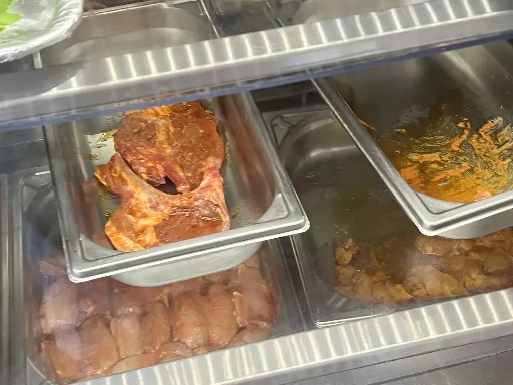 Restaurant De La Poste_Drancy_slider_image_3