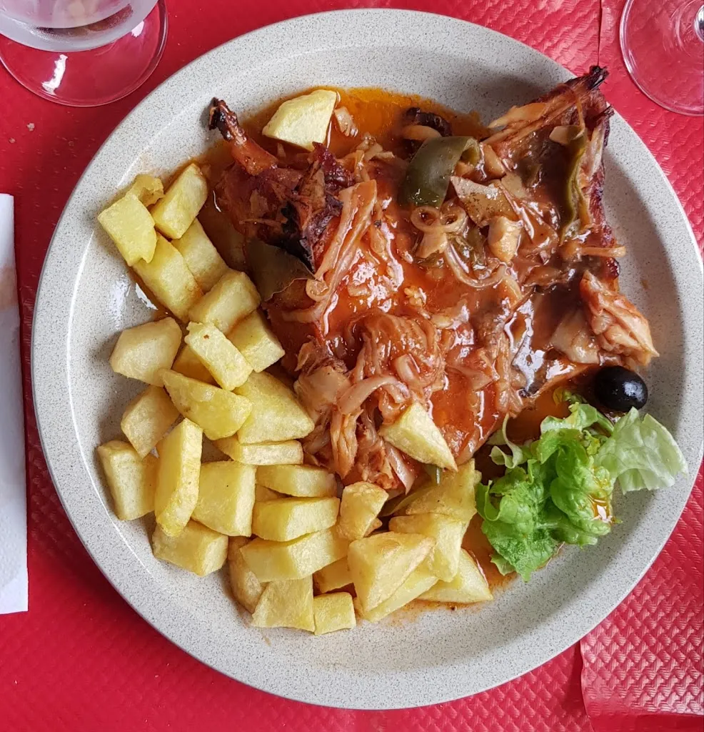 Françoise Laporte_Terra Quente_Élancourt_review