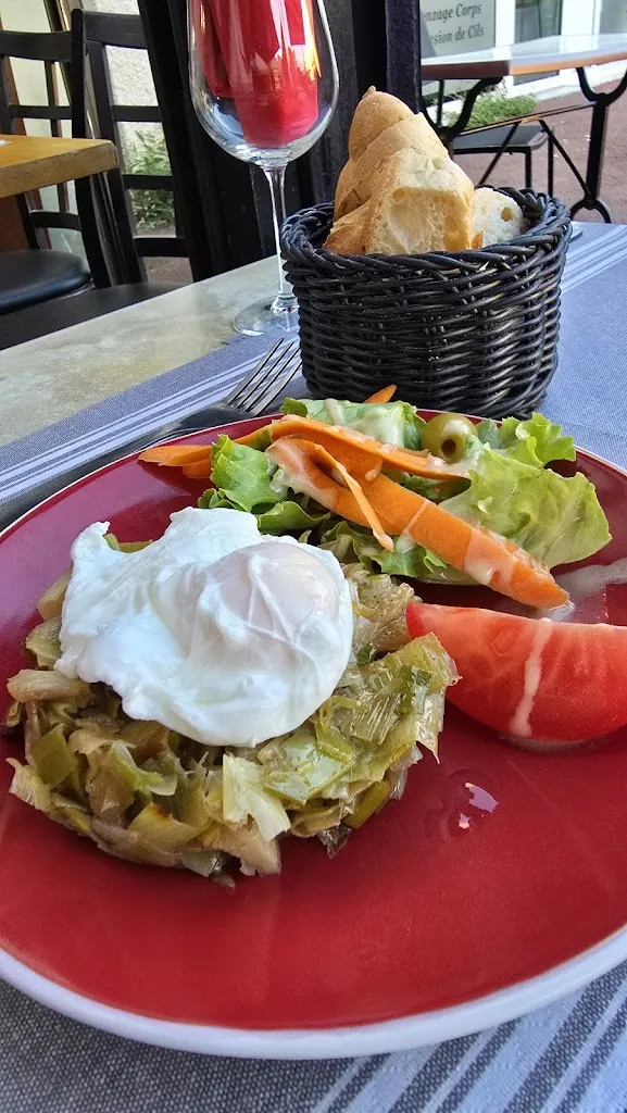 Jerry Meupelenberg_LE KF_Élancourt_review