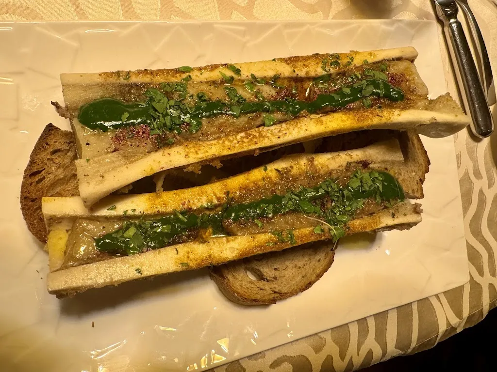 Sigit Priyanggoro_Le Tournesol_Courbevoie_review