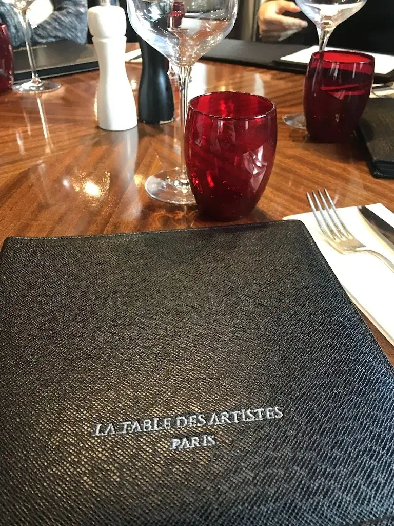 Agustin Saez_La Table des Artistes_Courbevoie_recensione