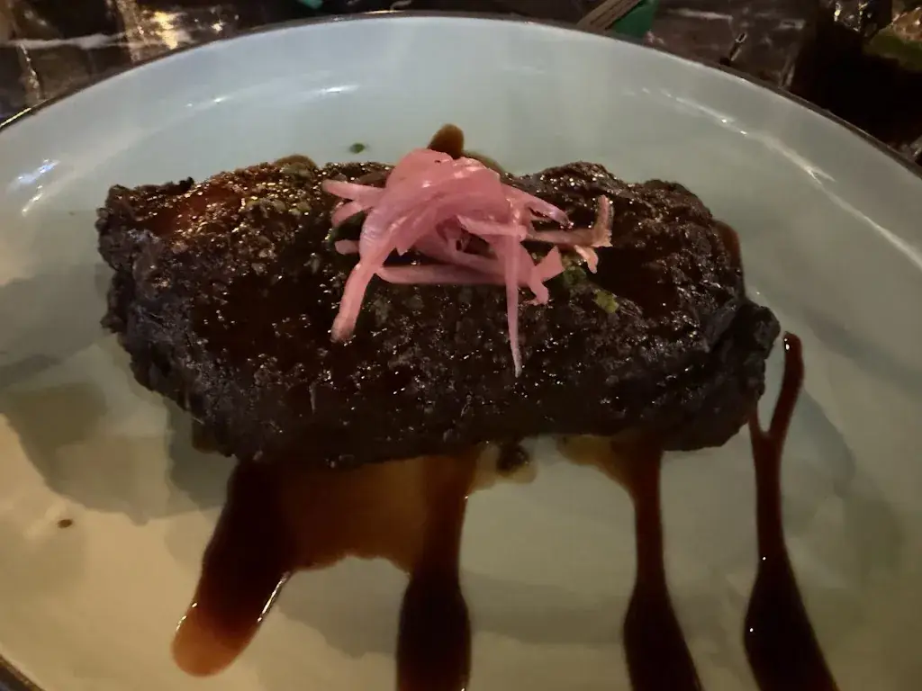 Brian Adams_Tomahawk Restaurant_Courbevoie_review