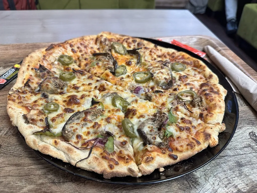 Rithesh K _Jungle Gorill_Courbevoie_review