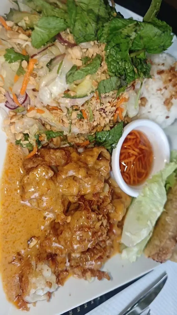 Gout Viet_Courbevoie_slider_image_2