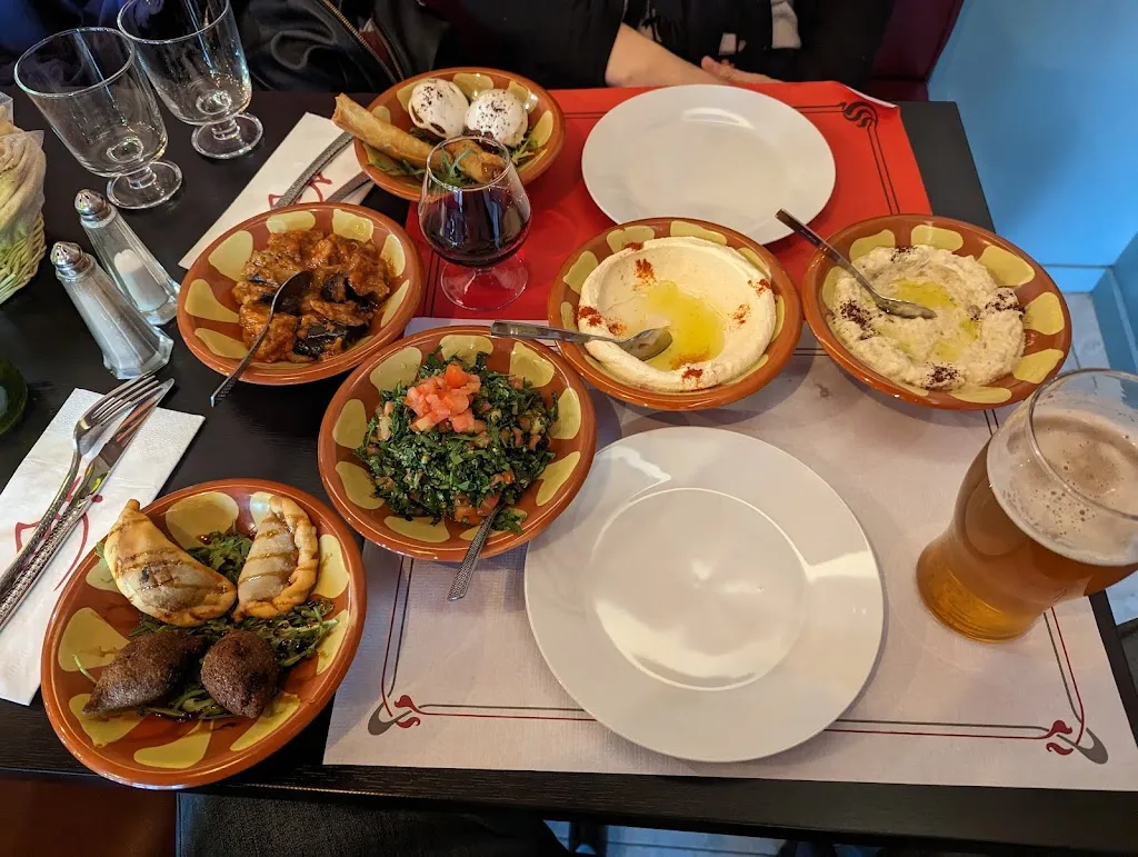 Tyson Hager_Naya Bar et Restaurant_Courbevoie_review