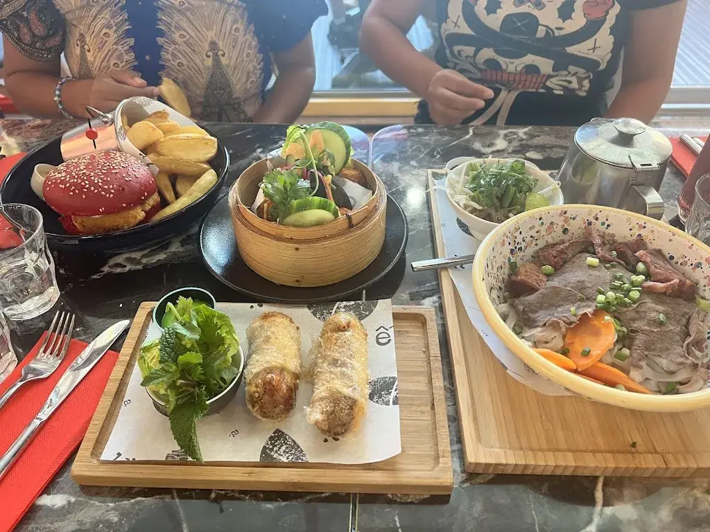 alma rosales_Hanoi Ca Phe_Puteaux_review