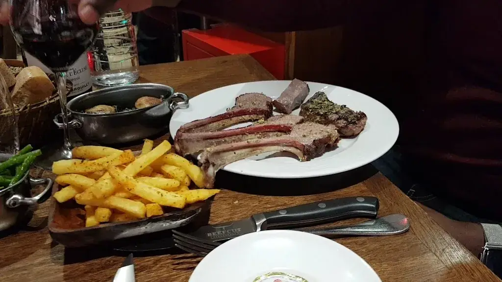 Beef Cut_Courbevoie_slider_image_2