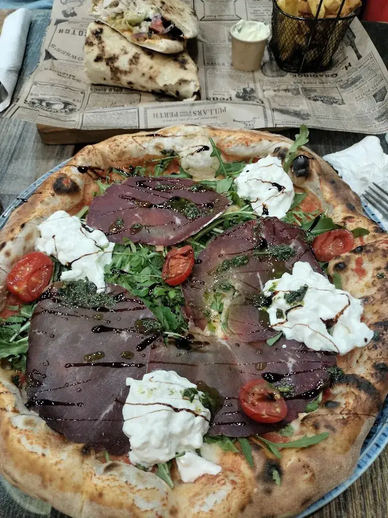 Ghassen Hasnaoui_Ze Kiff_Courbevoie_review