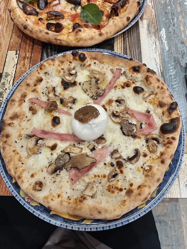 Rowan Lim_Ze Kiff_Courbevoie_review