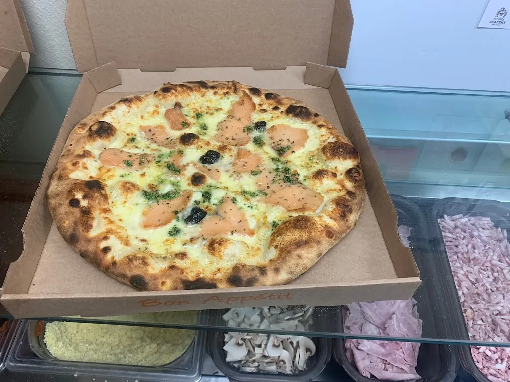 Le Seventy-Five restaurant in Eyzin-Pinet