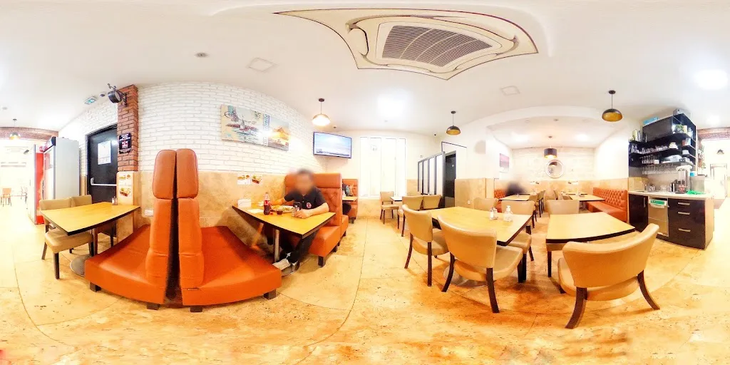 Ozo Grill grillade au feu de bois Restaurant in Courbevoie