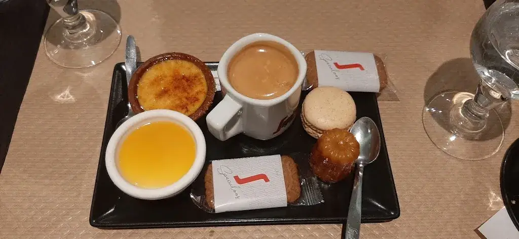 Menu_Le Nouveau Monde_Courbevoie_image_6