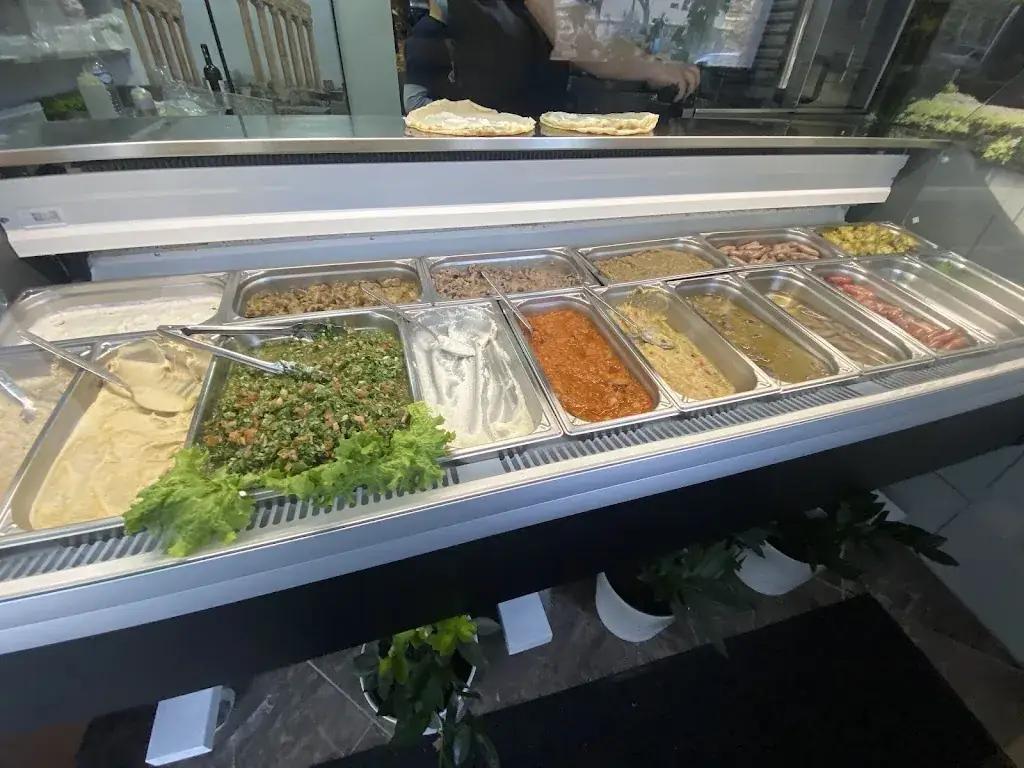 francis fares_O Liban_Courbevoie_review