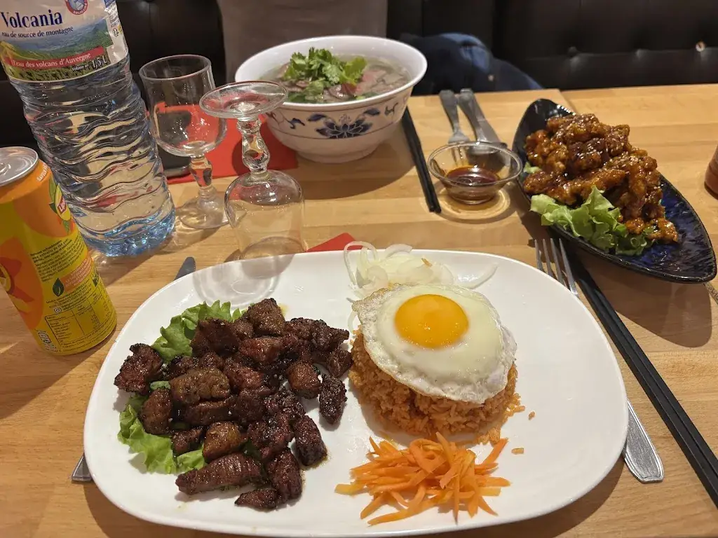 Alice C_Chez Lola_Courbevoie_review