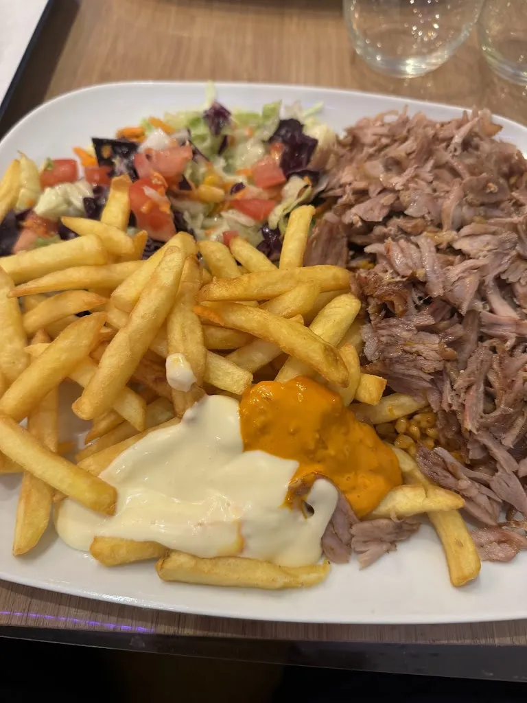 Walid Attigui_Azur Grill Restaurant_Épinay-sur-Seine_review