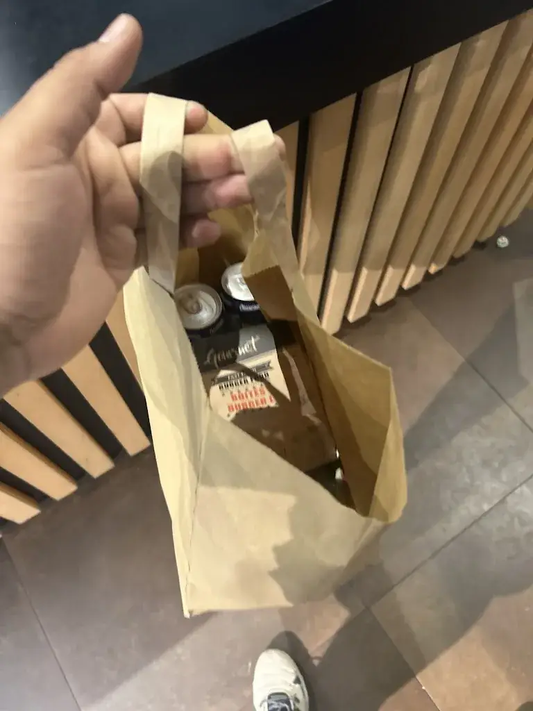 abdennour baaziz_OKORNERS_Épinay-sur-Seine_review