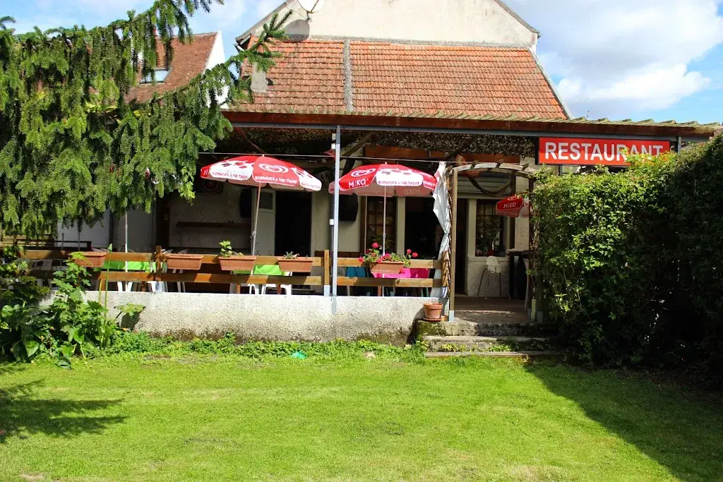 AU FIL DE L'EAU (o'berge de tresmes)_Pommeuse_slider_image_3