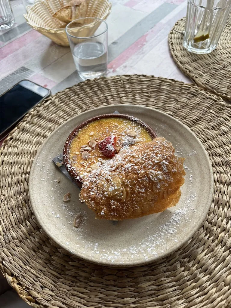 Le 19ème_Feucherolles_slider_image_2