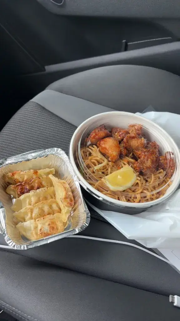 Maxime Mugneret_Asia Food Lésigny_Lésigny_review