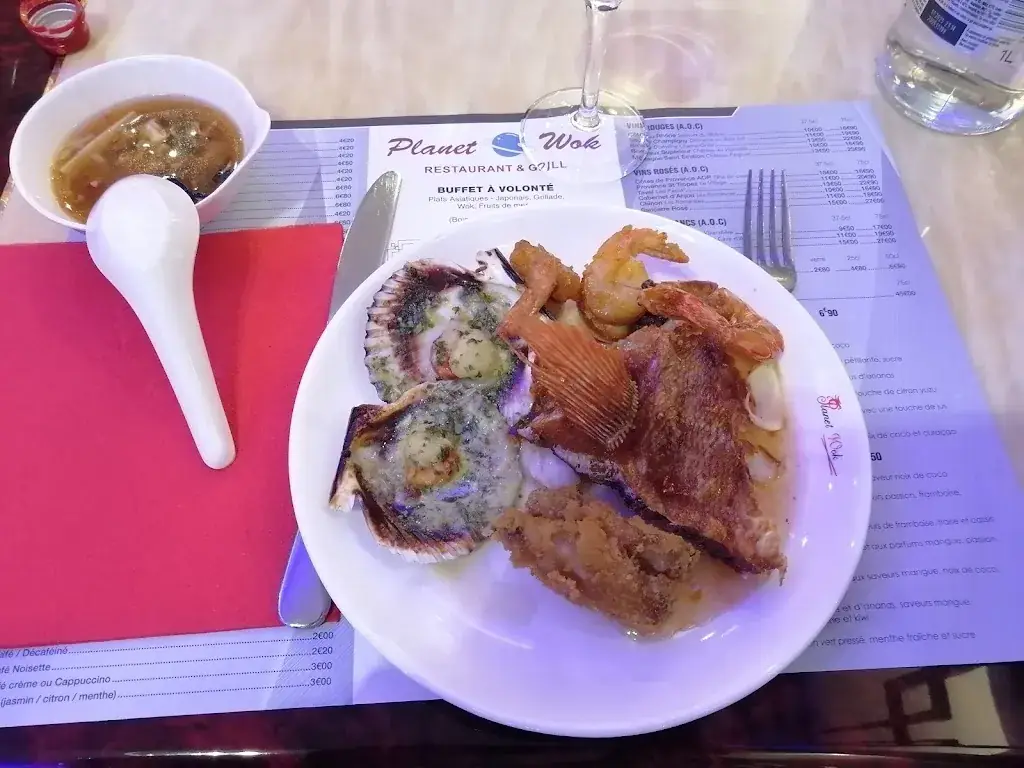 Simon Tse_Planet'wok_Éragny_review