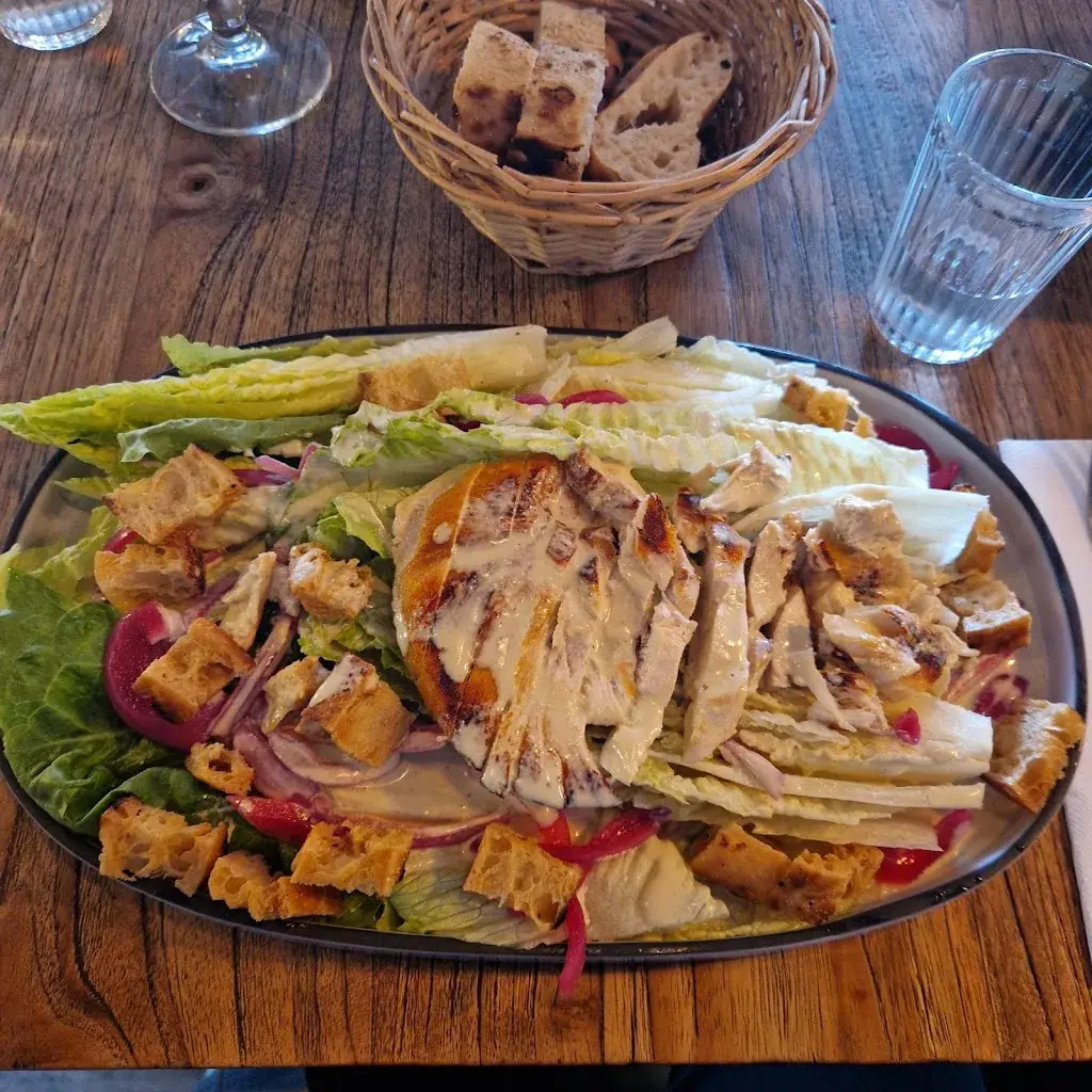 Alexandra Calimanoiu_Cala Luna_Éragny_review