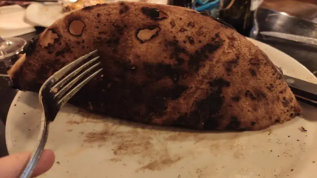 wer jany_Cala Luna_Éragny_review