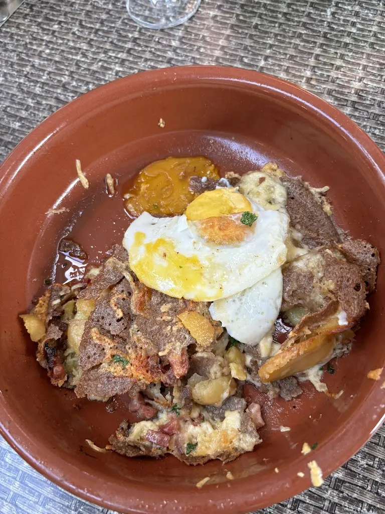 Julien Jacob_Le Paris-Dieppe_Éragny_review