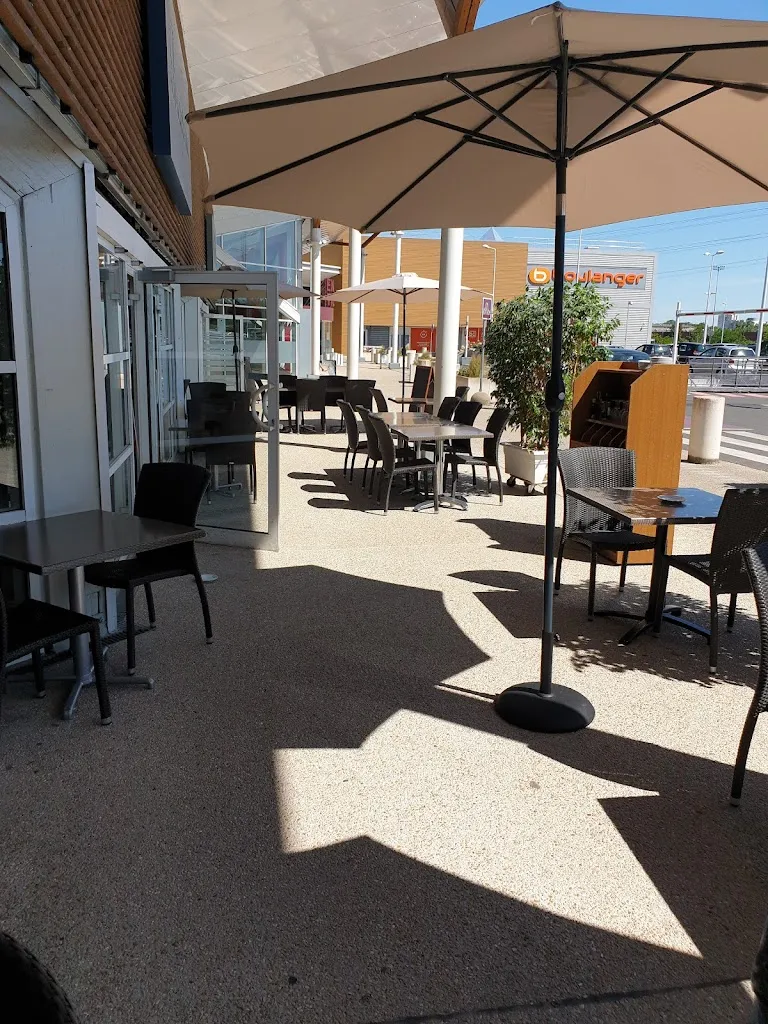 Le Paris-Dieppe restaurant in Éragny