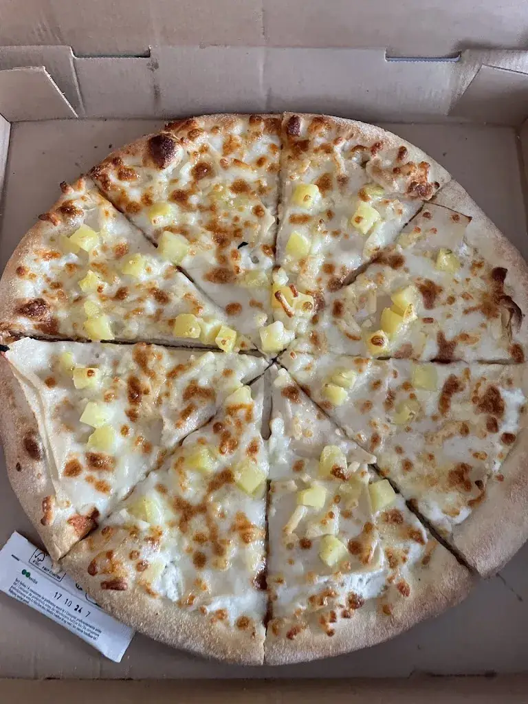 Menu_Familly Pizza_Éragny_image_5