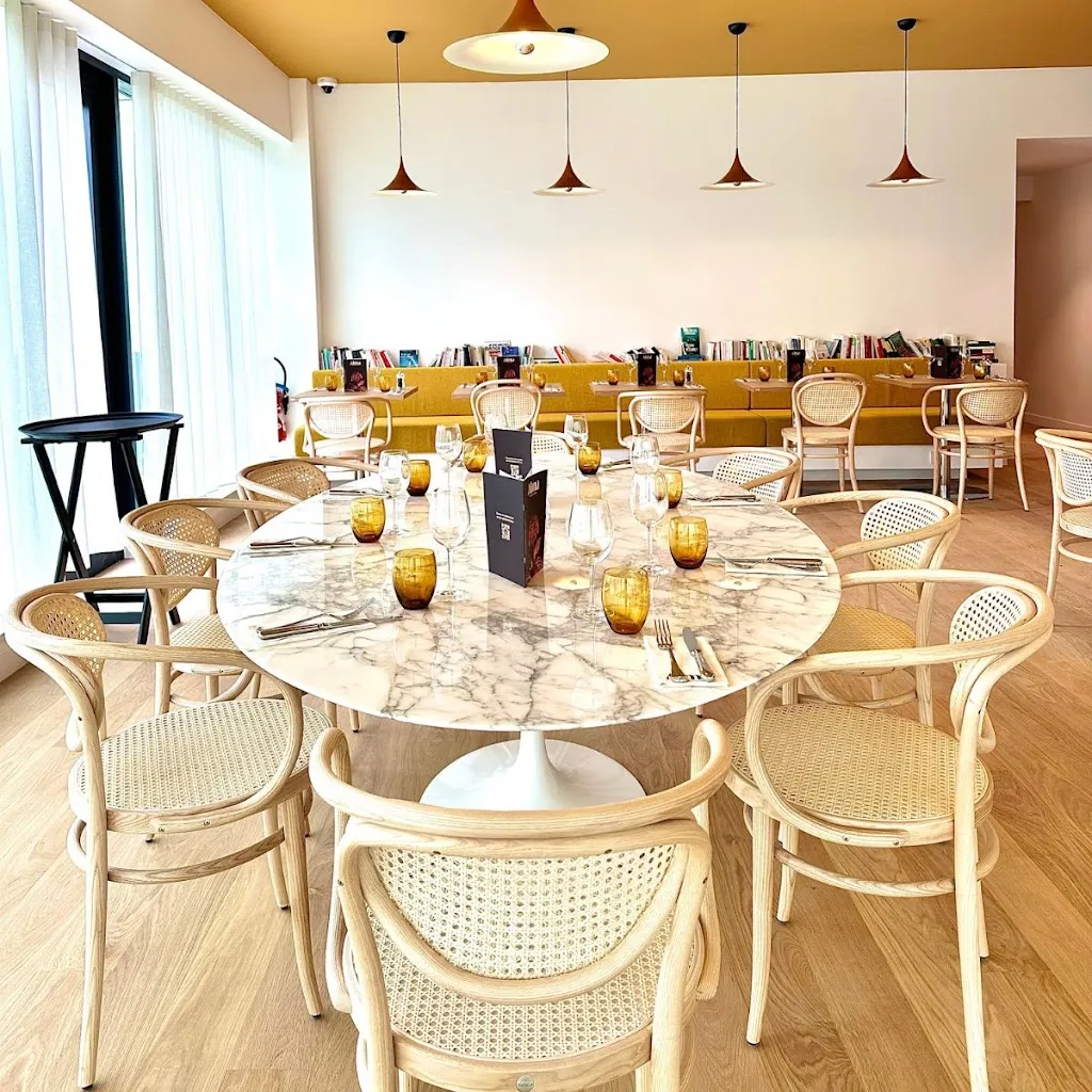 Alma restaurant in Fleury-Mérogis