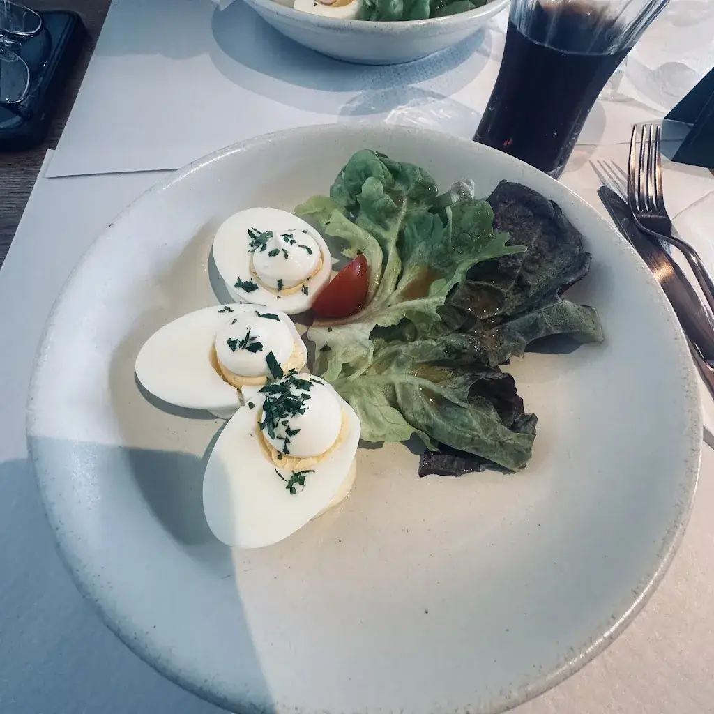 emeline theret_L'excuse_Esbly_Bewertung