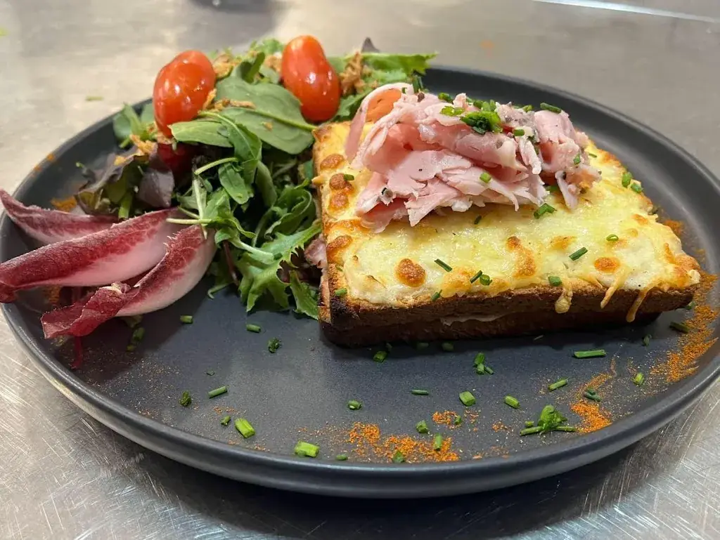 Brasserie Olympia Pont-Evêque_Pont-Évêque_slider_image_2