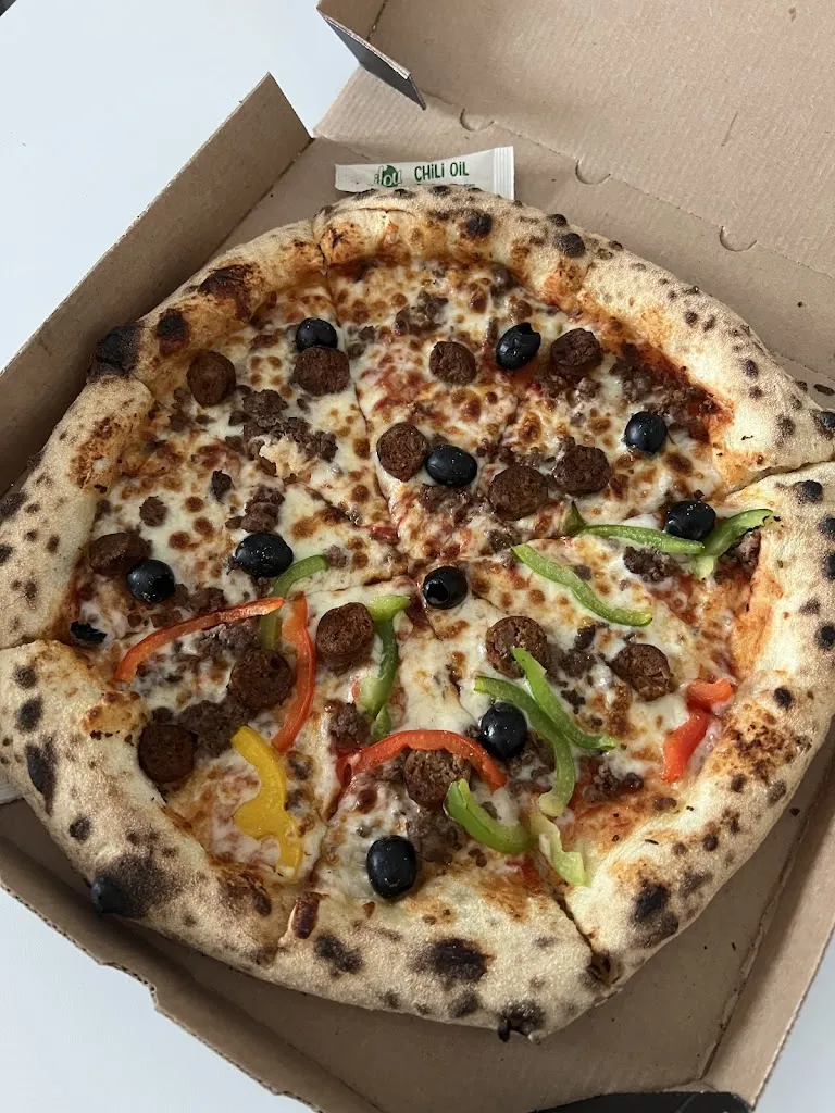 Nephertari Ibrahim_L'authentique Eaubonne_Eaubonne_Bewertung